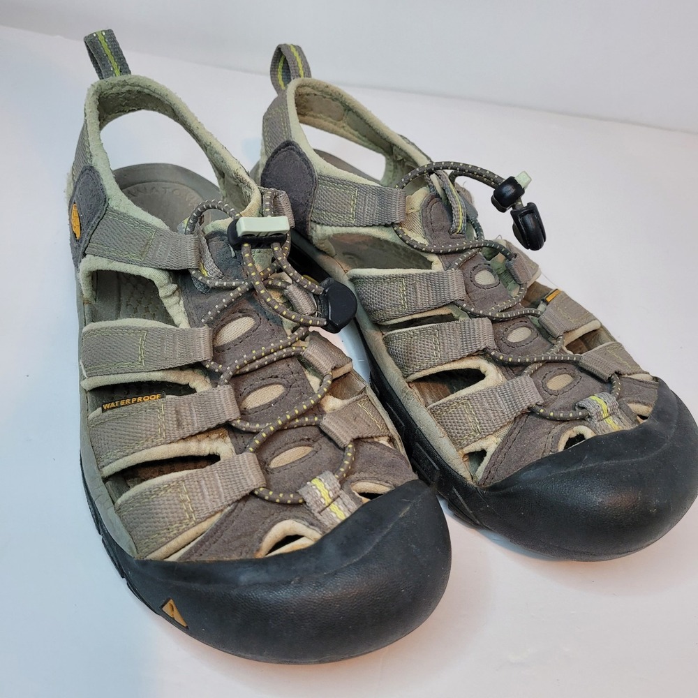 Keen Waterproof Sandals Green (no Size see measurement)‎
